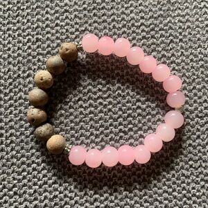 {Handmade} Pink Beaded Bracelet with Agates